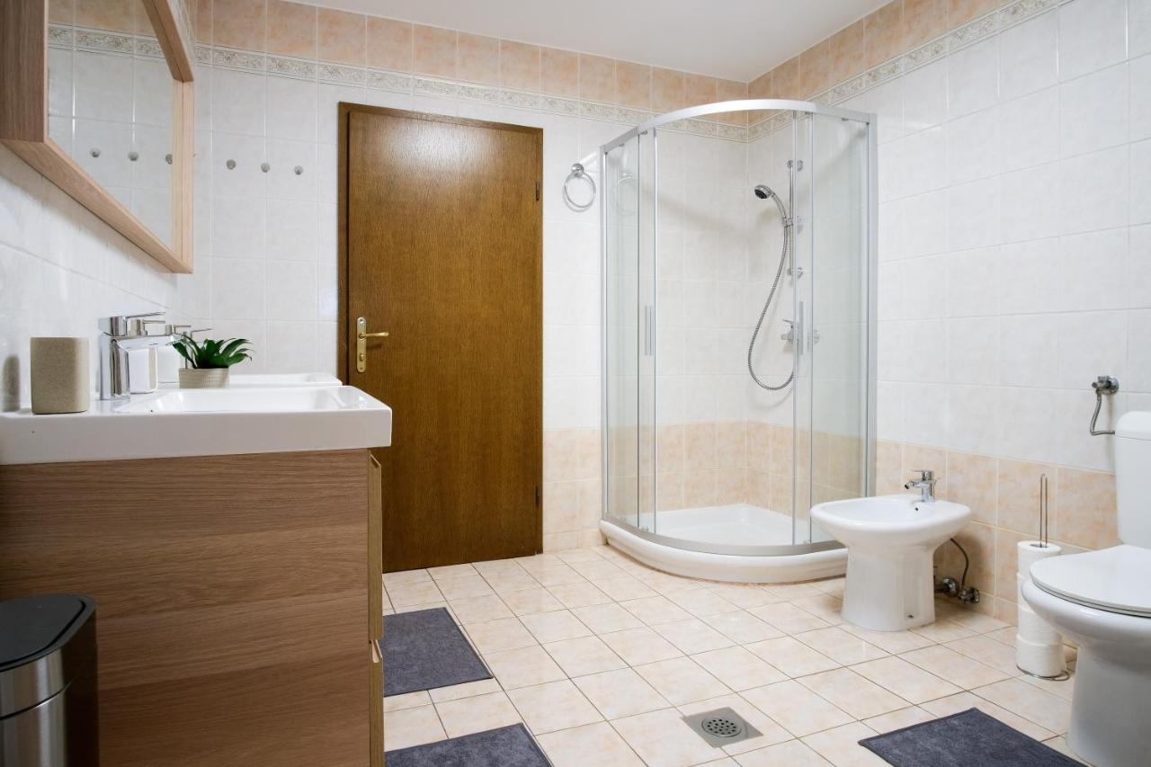 M16 Spacious And Bright Apartment Lublana Zewnętrze zdjęcie